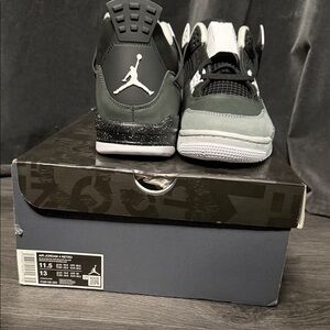 Jordan Sneakers Black and Gray
